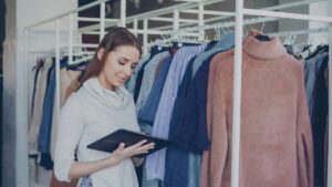 How Real-Time Inventory Sync Prevents Overselling
